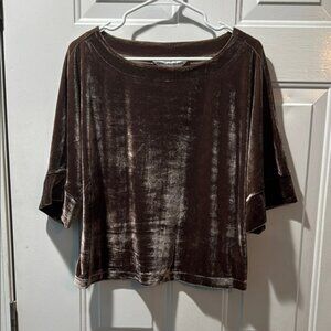 944. Cupcakes & Cashmere Pink Relaxed Blouse with Oversized Boxy Fit